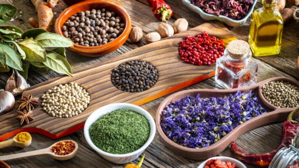 لیست روغن های موجود در عطاری صانعی لیست روغن های موجود در عطاری صانعی